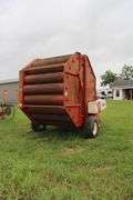 Owatonna Manufacturing Co. 596 Roll Baler