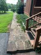 PARCEL 1: LOG HOME - BASEMENT - GARAGE - 1.2 ACRES: 487 Quiggins Lane, Leitchfield, KY 42754