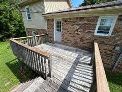 PARCEL 2: BRICK TRI-LEVEL HOME - 2 LOTS: 114 Thomason Ave, Leitchfield, KY 42754