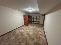 PARCEL 1: LOG HOME - BASEMENT - GARAGE - 1.2 ACRES: 487 Quiggins Lane, Leitchfield, KY 42754
