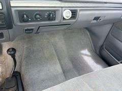 1994 Ford FWD F-150 XLT Long Bed Truck
