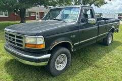 1994 Ford FWD F-150 XLT Long Bed Truck