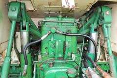 1974 Oliver 2255 Tractor
