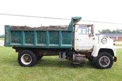 1977 Ford 8000 Single Axle Dump Truck