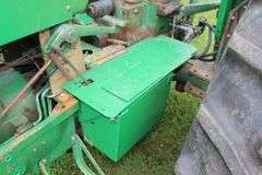 1974 Oliver 1655 Tractor