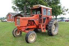 1969 Allis-Chalmers 190 XT Tractor