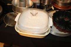 Cake Server, Bella Waffle Maker, Fry Basket, Frying Pans, Glass Cutting Boards, Fry Basket, Juicer, Popcorn Maker, Cake Mold, and Misc.