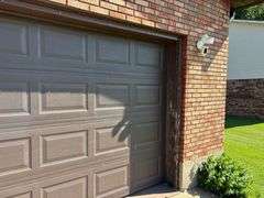 HOME - ATTACHED GARAGE - CITY LOT