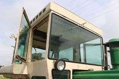 1974 Oliver 2255 Tractor