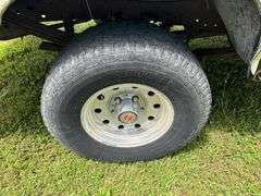 1994 Ford FWD F-150 XLT Long Bed Truck
