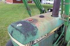 1980 John Deere 2640 B Tractor with 146 Front End Loader with Bucket