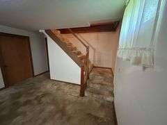 PARCEL 1: LOG HOME - BASEMENT - GARAGE - 1.2 ACRES: 487 Quiggins Lane, Leitchfield, KY 42754
