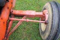 1969 Allis-Chalmers 190 XT Tractor
