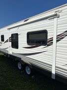 2009 Puma by Palomino 27 Ft. Camper