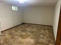 PARCEL 1: LOG HOME - BASEMENT - GARAGE - 1.2 ACRES: 487 Quiggins Lane, Leitchfield, KY 42754