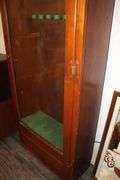 8 Gun Glass Door Gun Cabinet