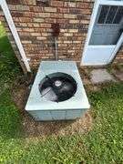 PARCEL 2: BRICK TRI-LEVEL HOME - 2 LOTS: 114 Thomason Ave, Leitchfield, KY 42754