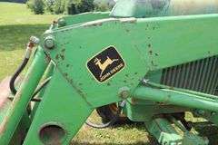 1980 John Deere 2640 B Tractor with 146 Front End Loader with Bucket