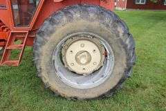 1969 Allis-Chalmers 190 XT Tractor
