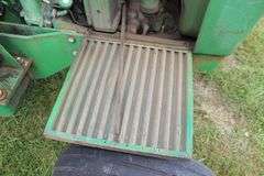 1980 John Deere 2640 B Tractor with 146 Front End Loader with Bucket