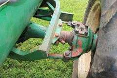1974 Oliver 2255 Tractor
