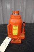 Central Hydraulics 30 Ton Hydraulic Jack with Handle