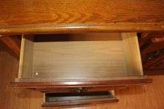 9 Drawer Dresser with (2) Mirrors