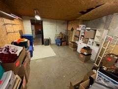 HOME - ATTACHED GARAGE - CITY LOT