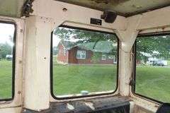 1974 Oliver 2255 Tractor