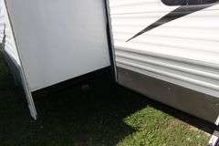 2009 Puma by Palomino 27 Ft. Camper