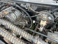 1994 Ford FWD F-150 XLT Long Bed Truck