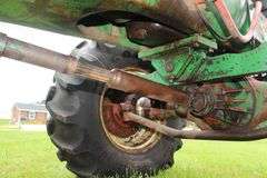 1974 Oliver 1655 Tractor