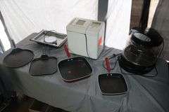 Toastmaster Bread Maker, Skillets, Flat Top, Toastmaster Warmer, and Ninja Foodi Grill
