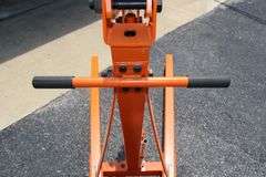 Central Hydraulics 2 Ton Shop Crane