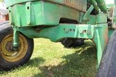 1980 John Deere 2640 B Tractor with 146 Front End Loader with Bucket