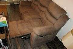 Dual Reclining Couch