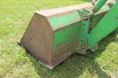 1980 John Deere 2640 B Tractor with 146 Front End Loader with Bucket
