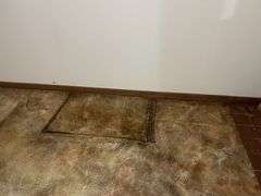 PARCEL 1: LOG HOME - BASEMENT - GARAGE - 1.2 ACRES: 487 Quiggins Lane, Leitchfield, KY 42754