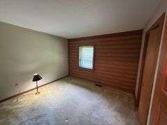 PARCEL 1: LOG HOME - BASEMENT - GARAGE - 1.2 ACRES: 487 Quiggins Lane, Leitchfield, KY 42754