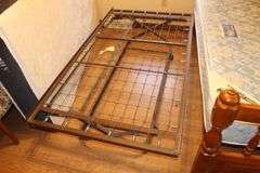 Twin Size Daybed with Twin Size Trundle