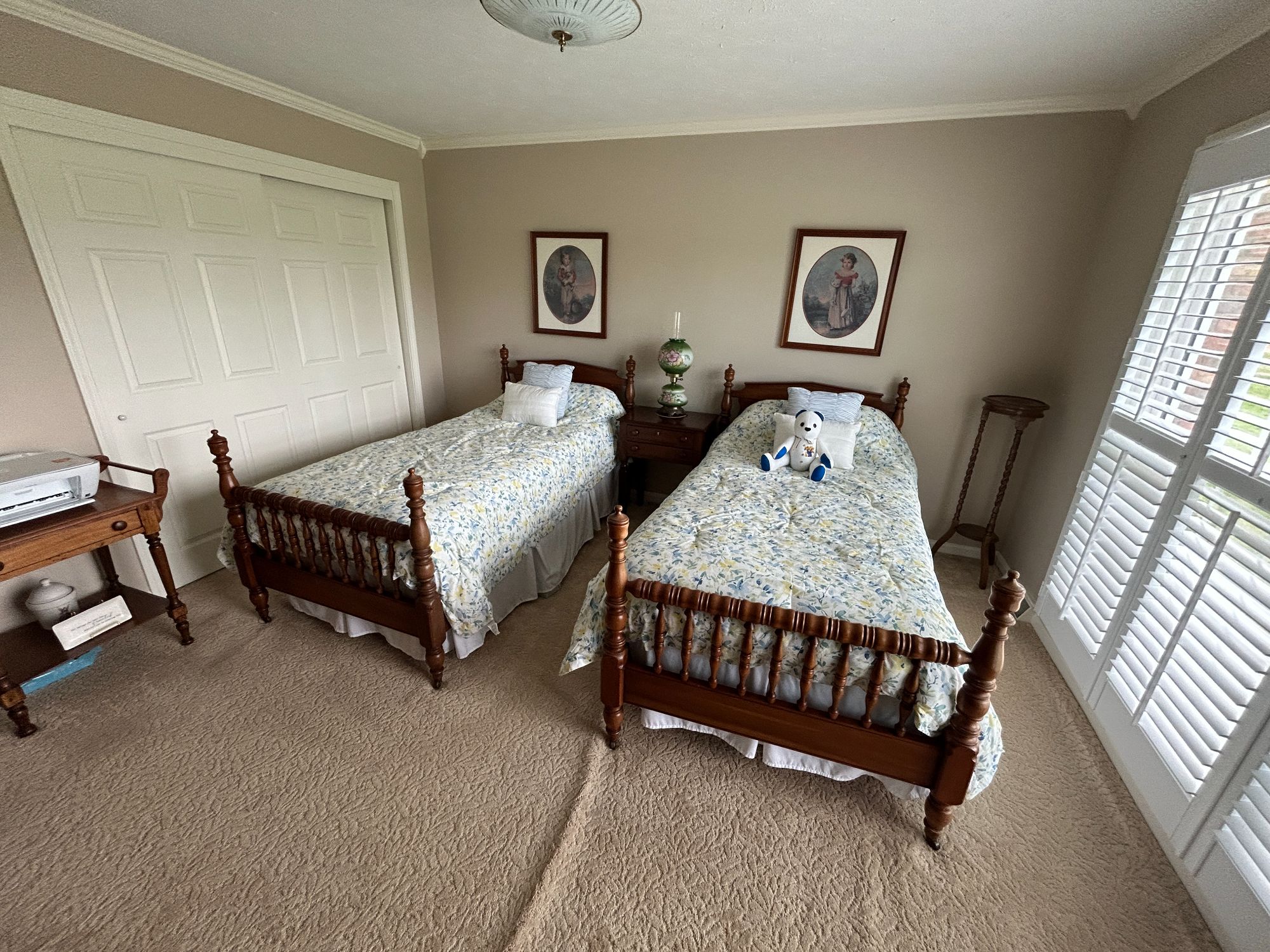 Lot image 70