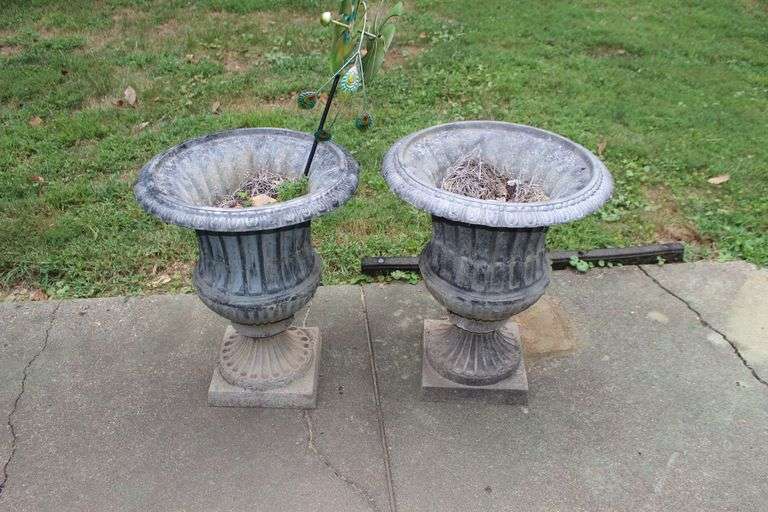 (2) Metal Flower Pots image
