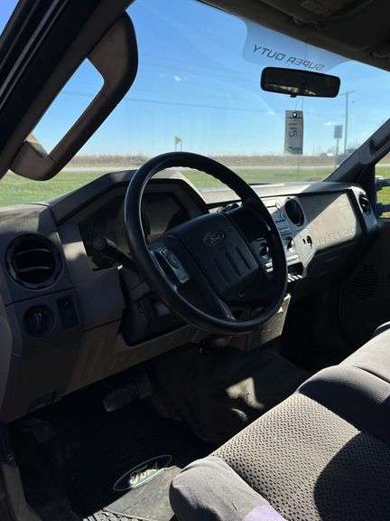2008 Ford DRW super duty stake truck, K, row:1