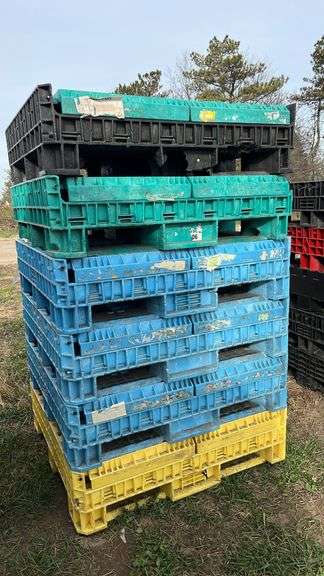 (6) Plastic knock downs 45" x 48" x 32", row:4