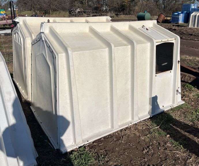 (2) Calf-tel hutches with fence, row:6