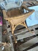 (1) Whicker childrens rocker, bldg:green