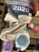 lot of assorted Christmas items, owner states new, bldg:green