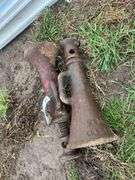 (2) Heavy Duty jacks, row:6