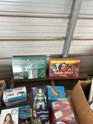 Lot of toys and other items, owner states new, bldg:Green