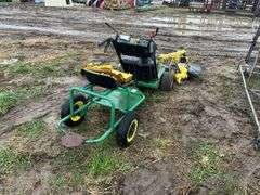 John Deere Commercial walk behind mower, K, row:6